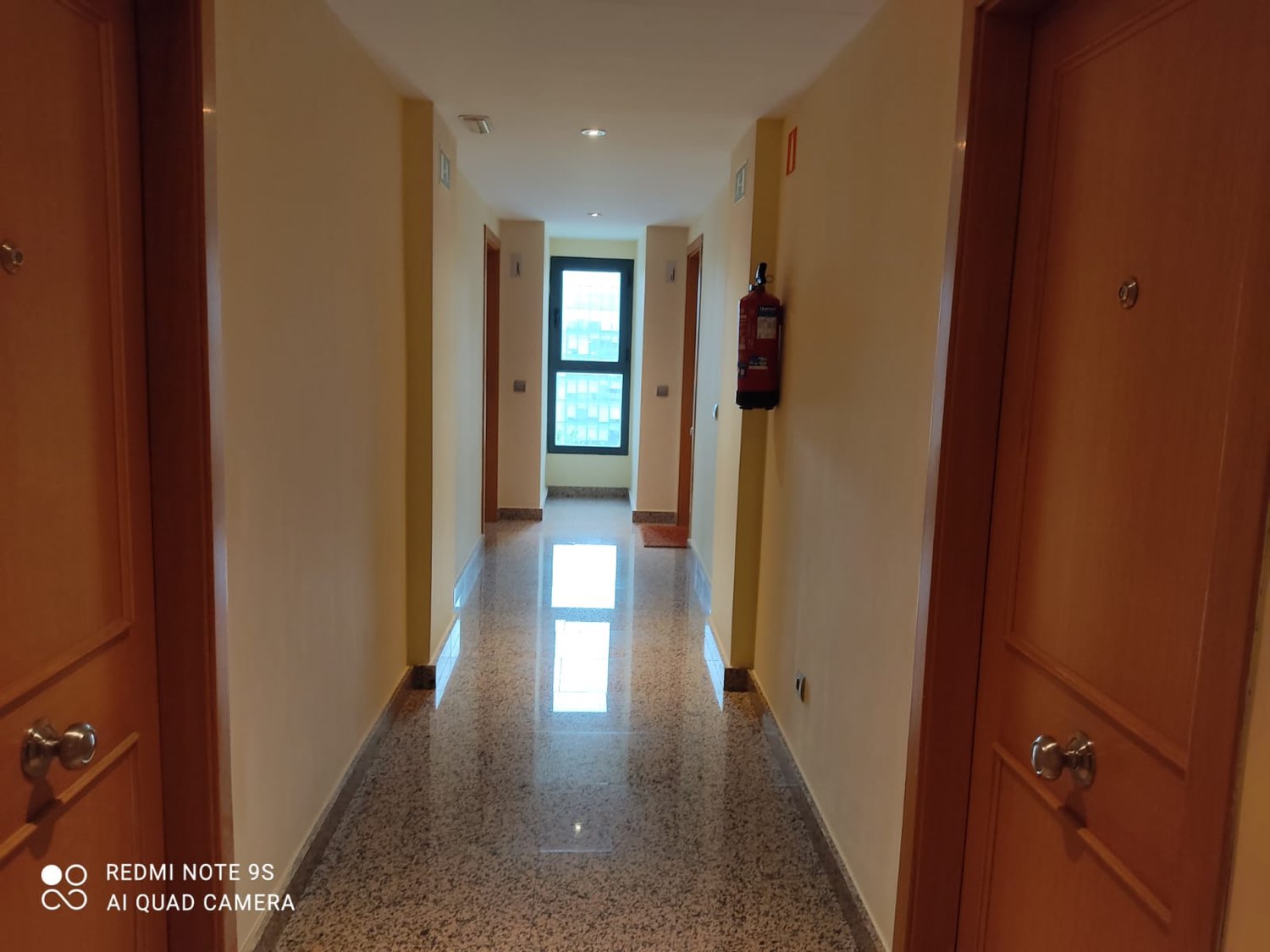 Amplio estudio Calle Bausa..