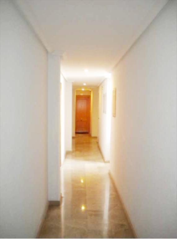 Etage 2 soveværelser, 1 badeværelse.  57m2, Garage og opbevaringsrum, i Torrevieja (Alicante)