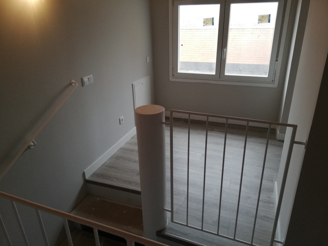 Venta de Piso a estrenar en Calle Pico de Beriáin , Villa Vallecas (Madrid). FACILIDADAES DE PAGO.