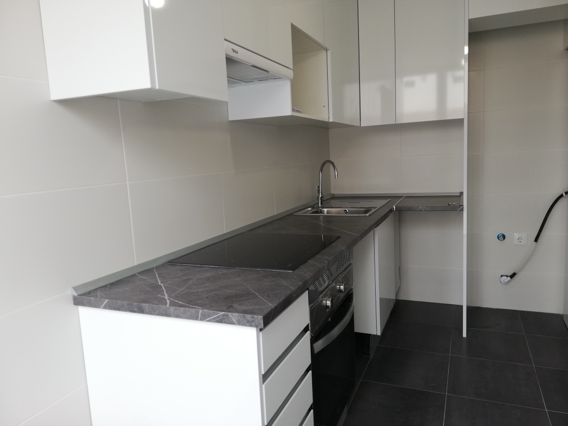 Venta de Piso a estrenar en Calle Pico de Beriáin , Villa Vallecas (Madrid). FACILIDADAES DE PAGO.