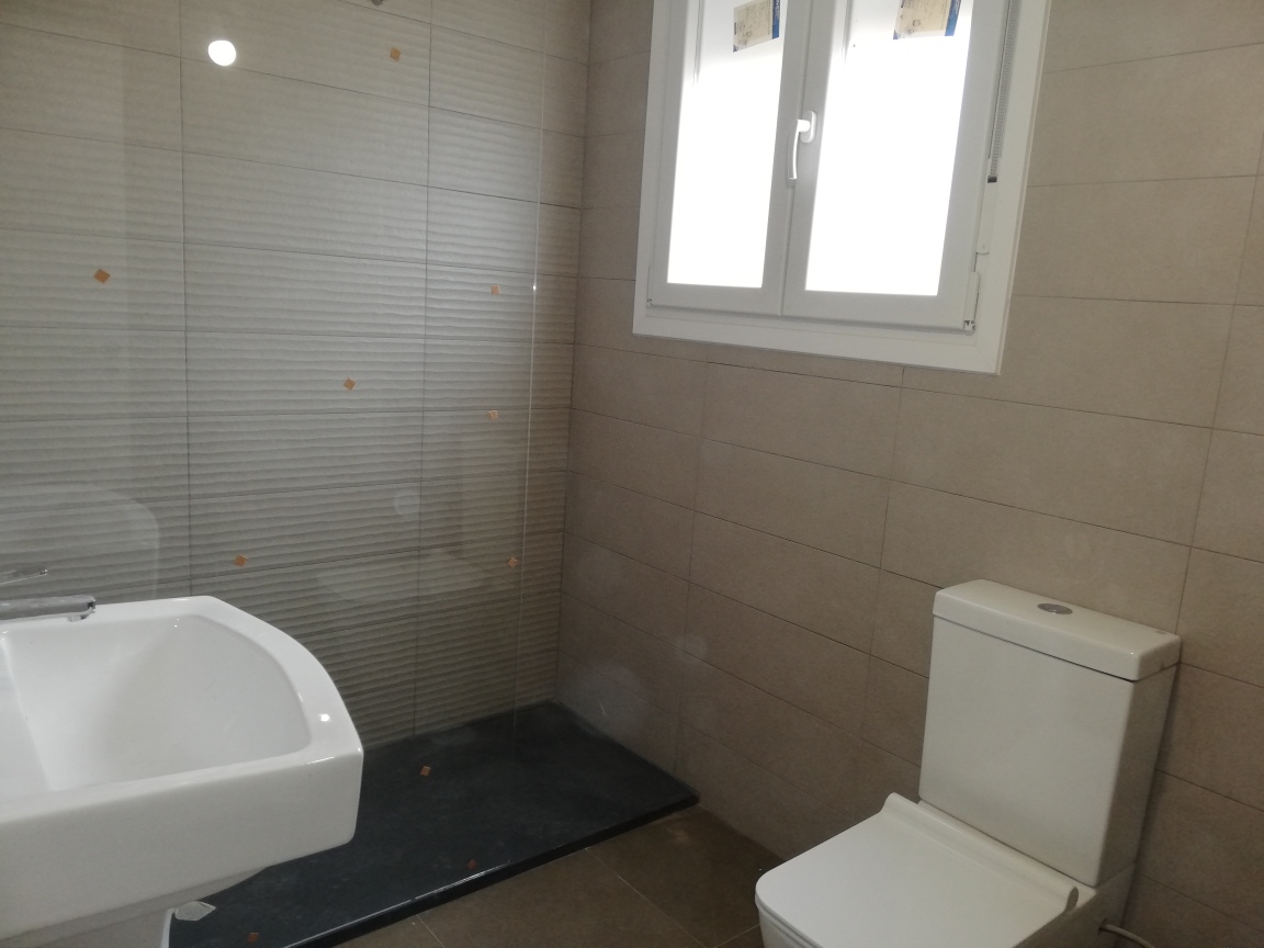 Venta de Piso a estrenar en Calle Pico de Beriáin , Villa Vallecas (Madrid). FACILIDADAES DE PAGO.