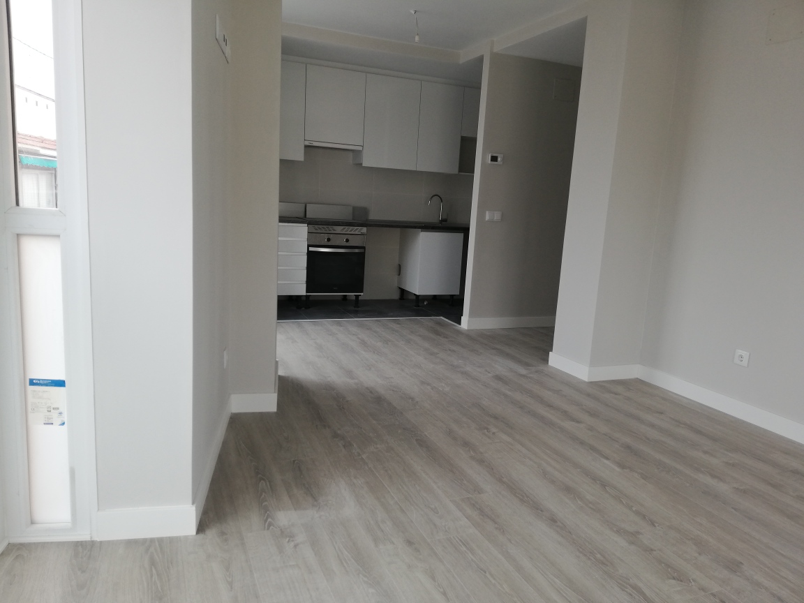 Venta de Piso a estrenar en Calle Pico de Beriáin , Villa Vallecas (Madrid). FACILIDADAES DE PAGO.