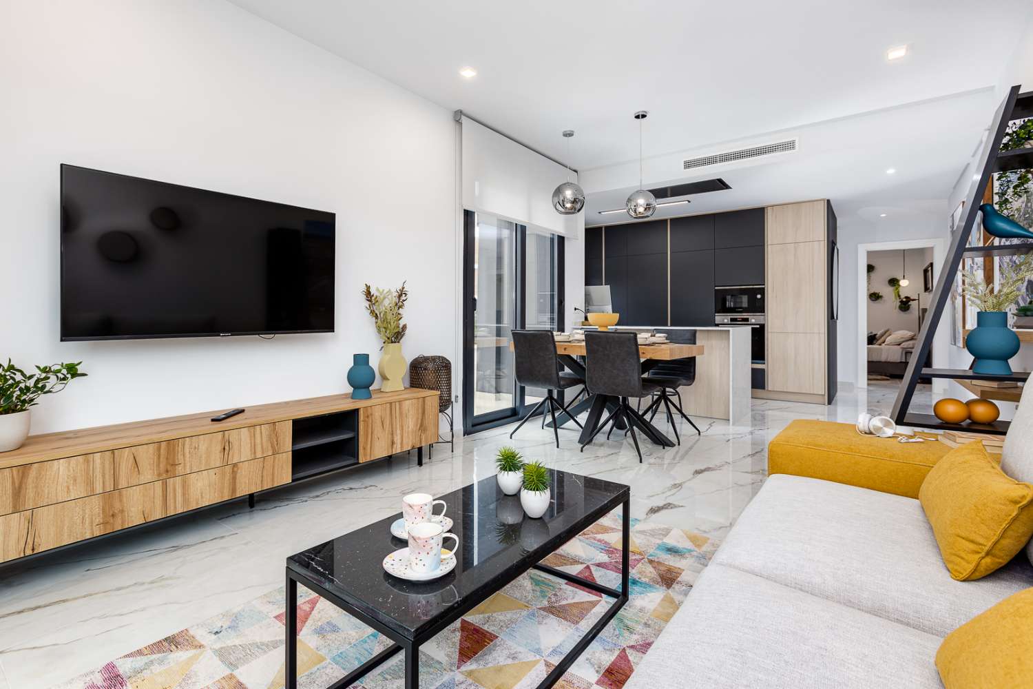 Venta de Espectaculares Apartamentos y 2 Áticos en Orihuela, Alicante