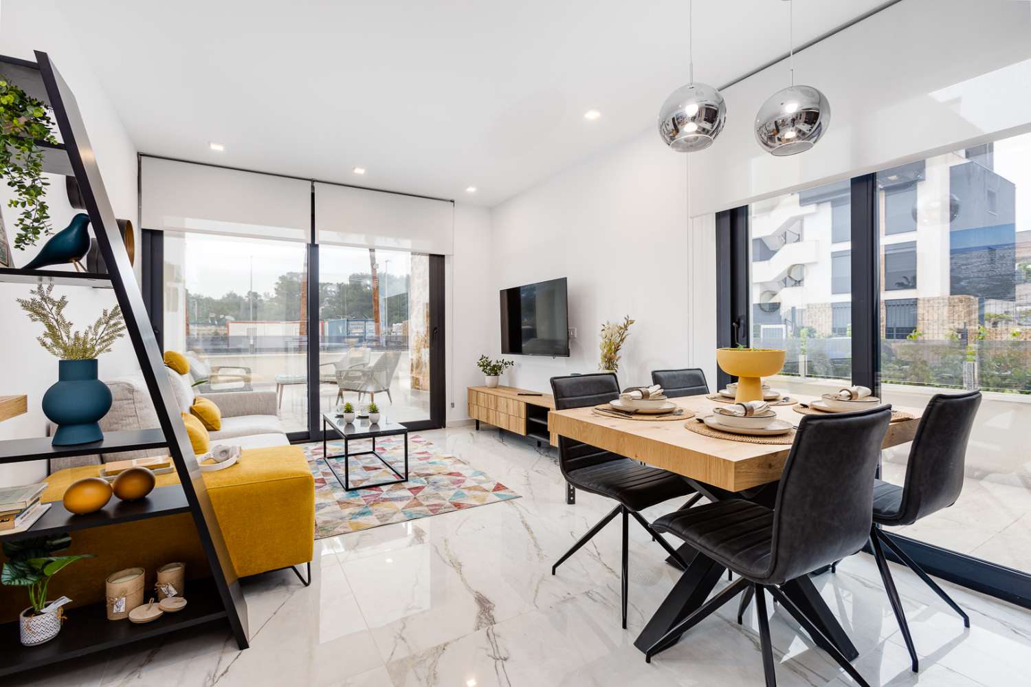 Venta de Espectaculares Apartamentos y 2 Áticos en Orihuela, Alicante