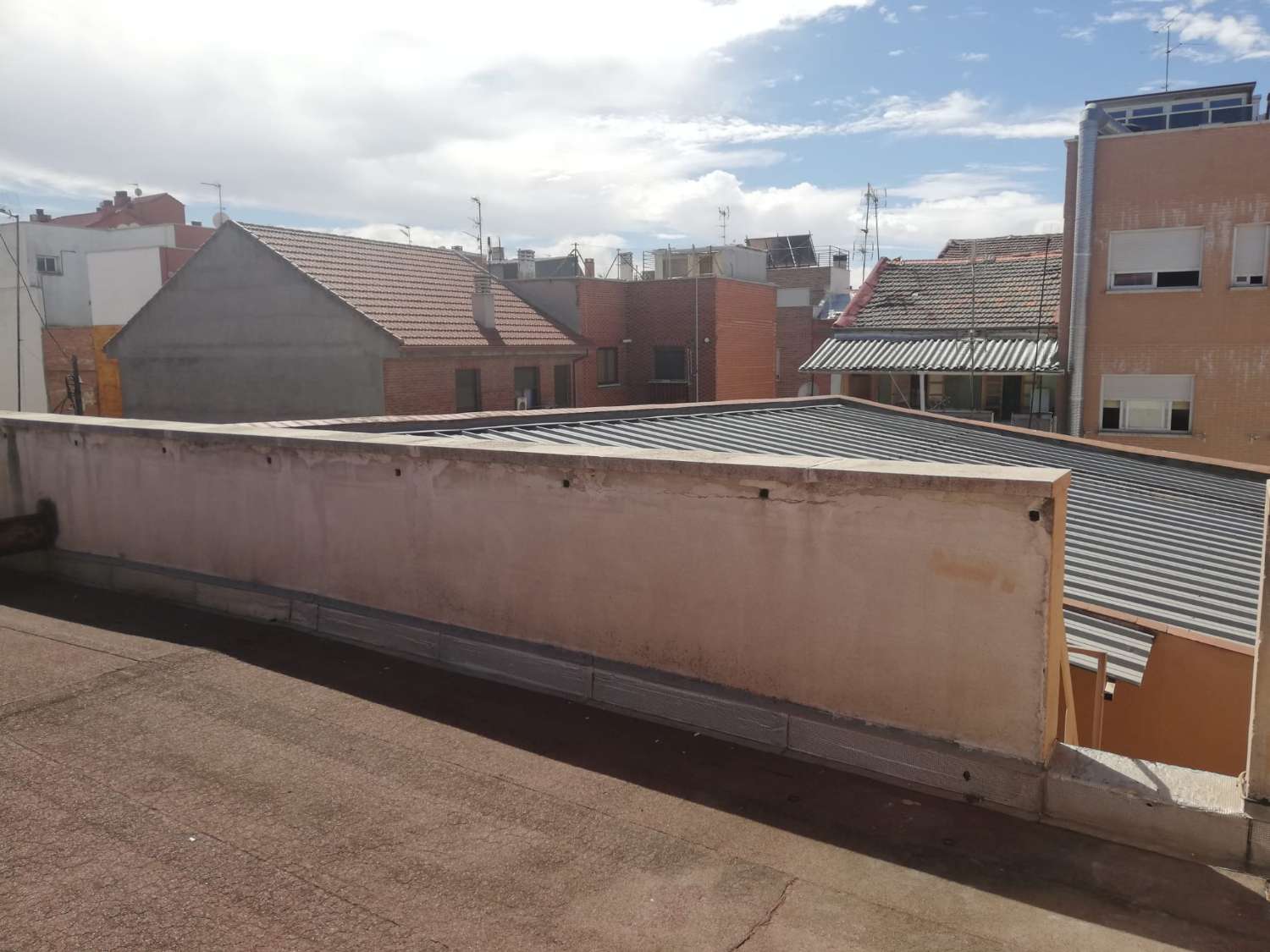 Nave - Calle Lozano Puente de Vallecas Madrid..
