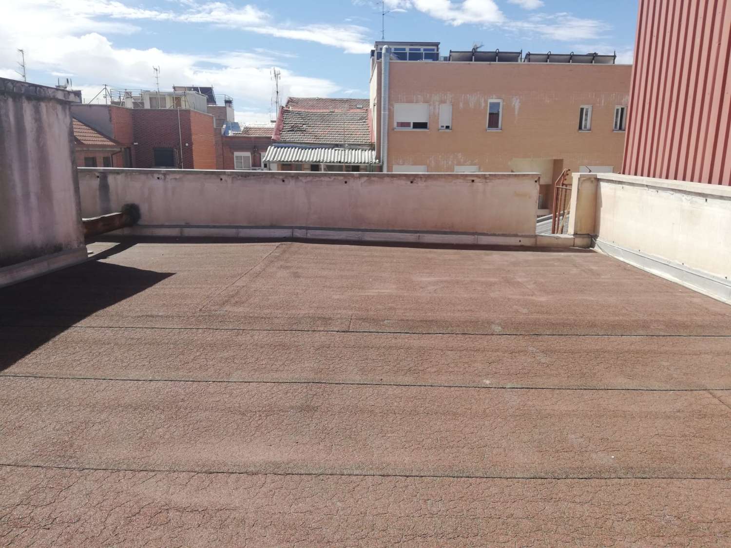 Nave - Calle Lozano Puente de Vallecas Madrid..