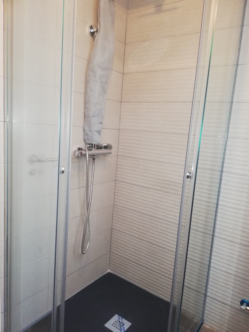 Venta de Piso a estrenar en Calle Pico de Beriáin , Villa Vallecas (Madrid). INCLUYE PLAZA DE GARAJE Y TRASTERO. FACILIDADAES DE PAGO.