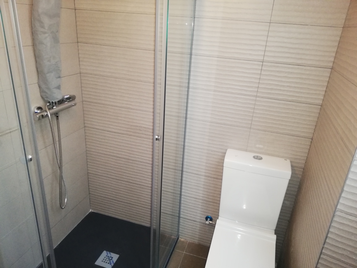 Venta de Piso a estrenar en Calle Pico de Beriáin , Villa Vallecas (Madrid). INCLUYE PLAZA DE GARAJE Y TRASTERO. FACILIDADAES DE PAGO.