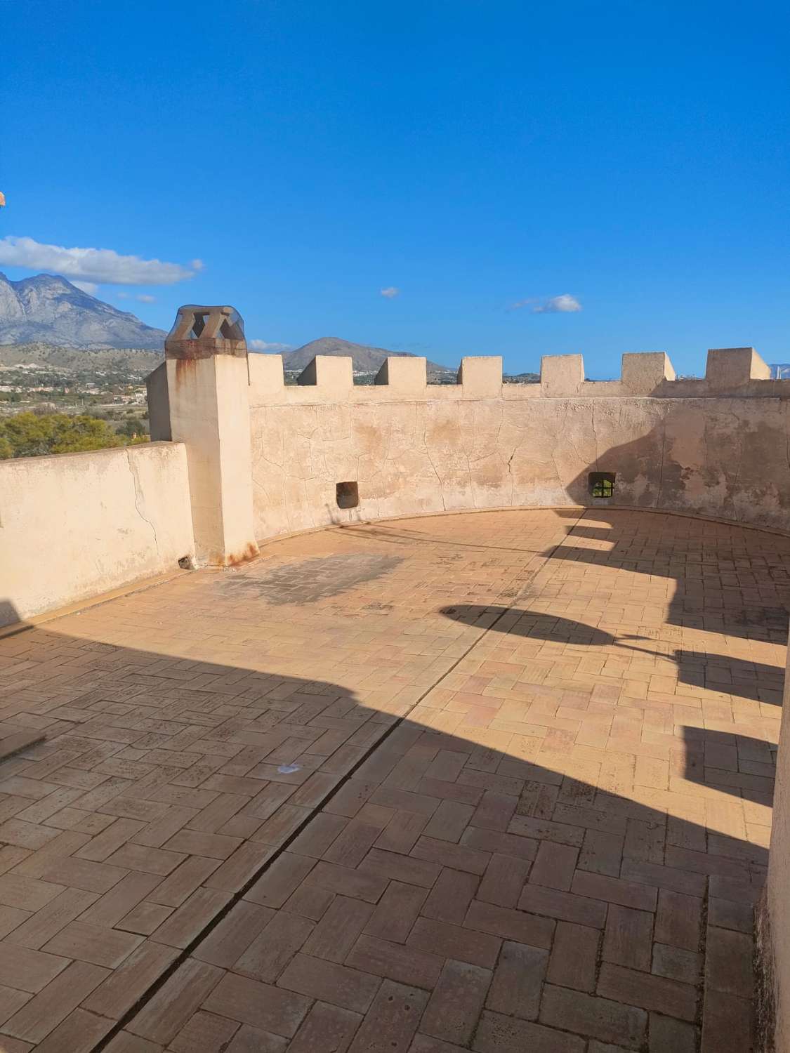 Se vende Palacete unifamiliar en Villajoyosa, Alicante