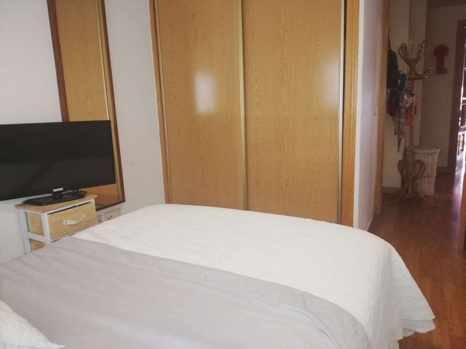 Venta de Piso en Calle Quijada de Pandiellos, Madrid...