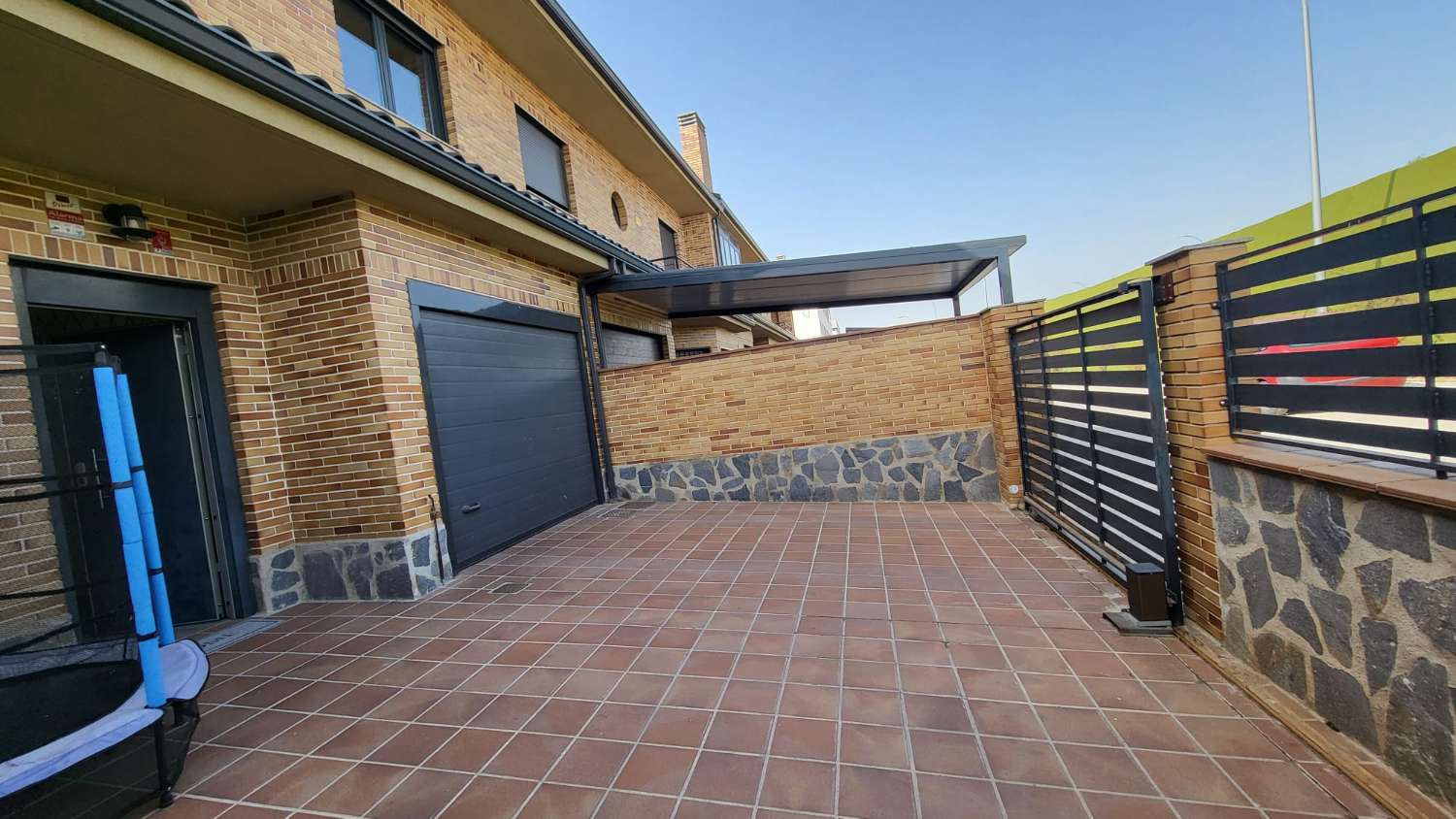 Chalet adosado en Casarrubuelos