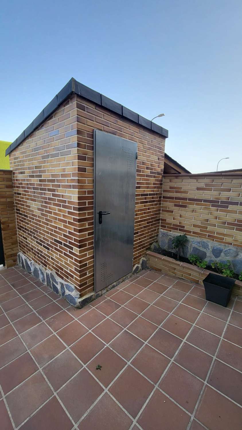 Chalet adosado en Casarrubuelos