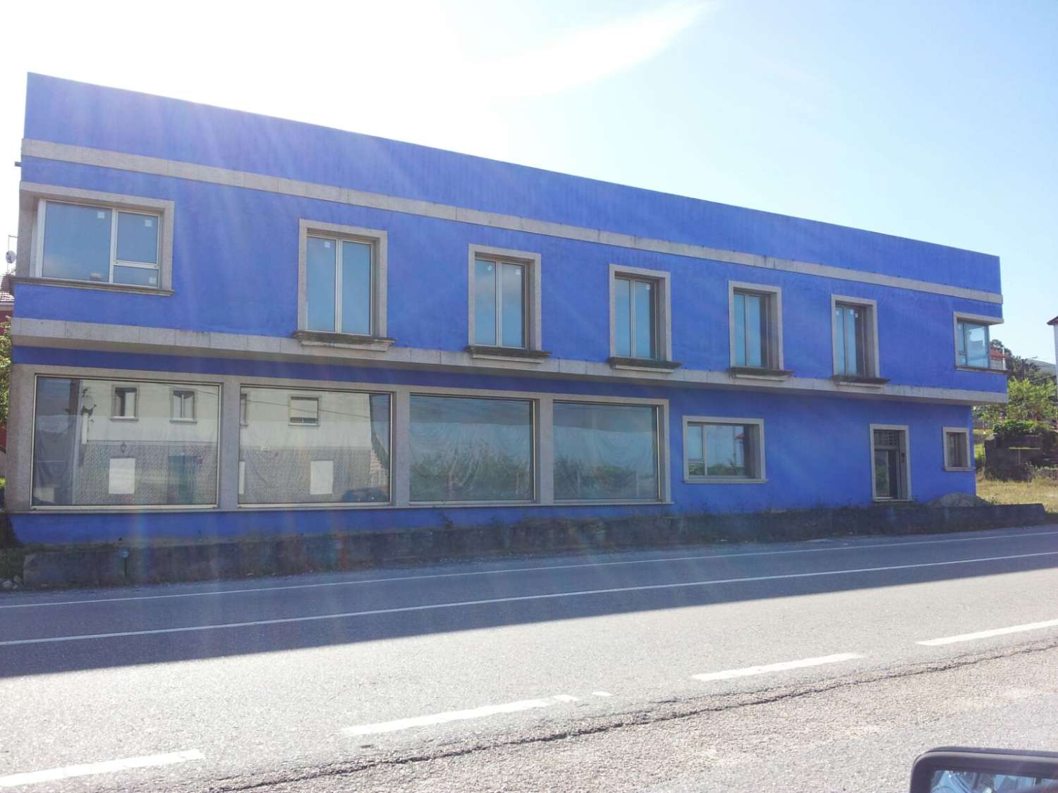 Venta de local multiuso