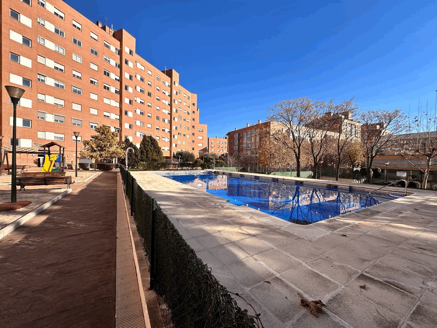 Flat for sale in Los Rosales (Madrid)